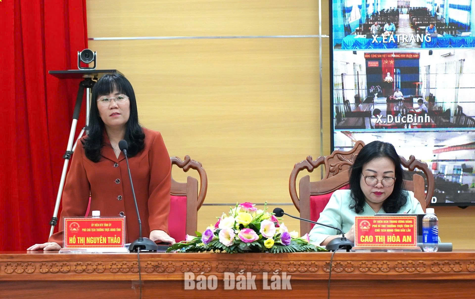 Đồng chí Cao Thị Hòa An, Ủy viên Trung ương Đảng, Phó Bí thư Thường trực Tỉnh ủy, Chủ tịch HĐND tỉnh và đồng chí Hồ Thị Nguyên Thảo, Ủy viên Ban Thường vụ Tỉnh ủy, Phó Chủ tịch Thường trực UBND tỉnh đồng chủ trì hội nghị.